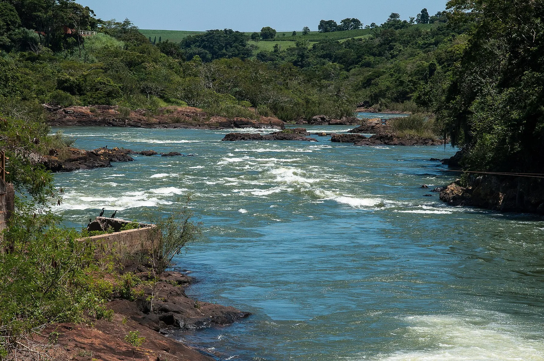 Corredeiras do rio Paranapanema